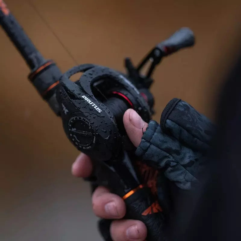 Carretilha KastKing Brutus, Recolhimento 7.2:1, 210g Peso, 8kg Arrasto