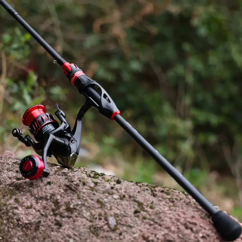 Vara de Pesca SougAyiLang Fishing Rod Carbono Ação Rápida 2.1mt 104g 6LB